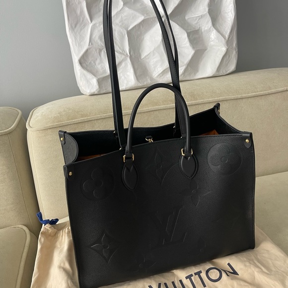 Louis Vuitton Empreinte Monogram On the Go - Picture 2 of 12